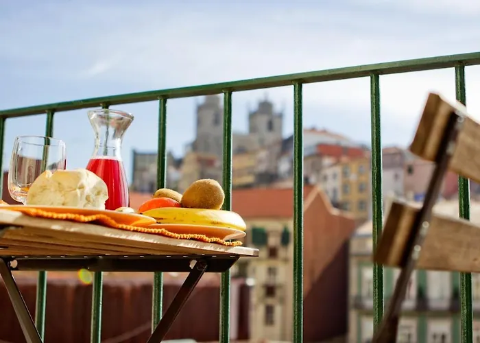 Pacific - Rua Flores - Flower Street