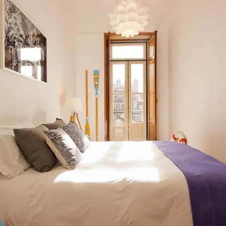 Pacific - Rua Flores - Flower Street * Oporto