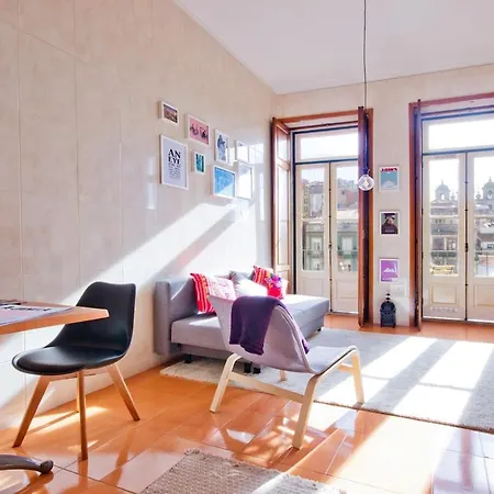 Pacific - Rua Flores - Flower Street * Oporto